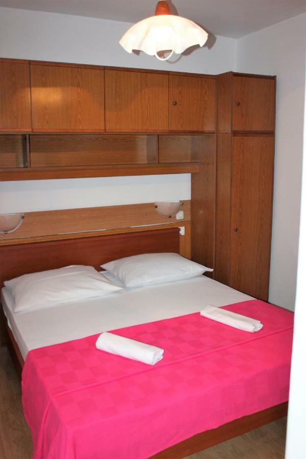 Guest House Mediteran Relax Makarska Exterior photo