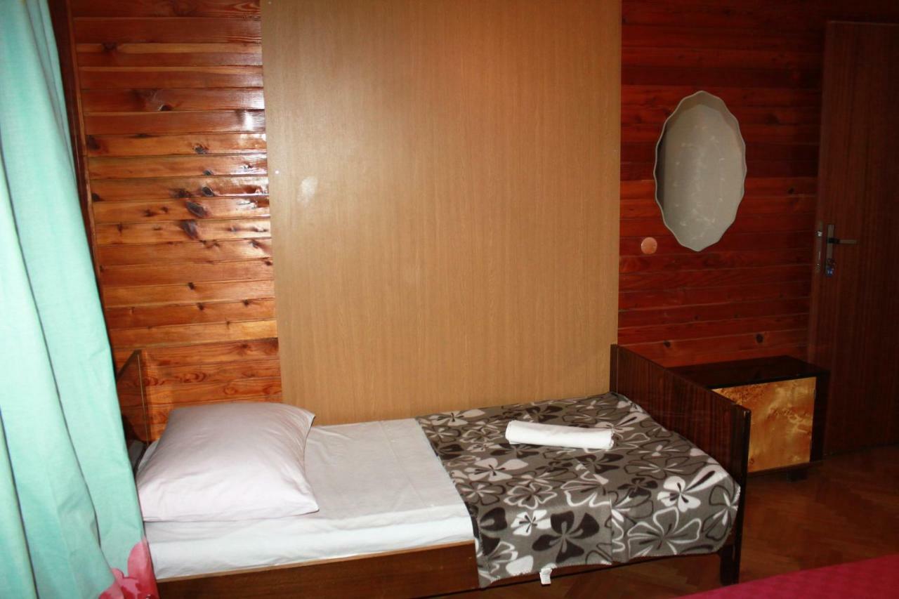 Guest House Mediteran Relax Makarska Exterior photo