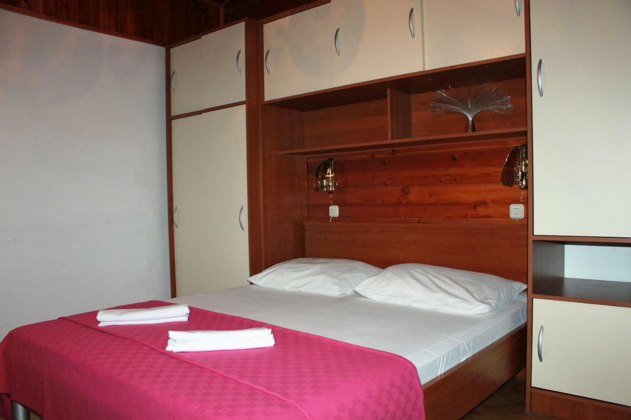 Guest House Mediteran Relax Makarska Exterior photo